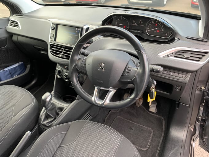 2025 Peugeot 208