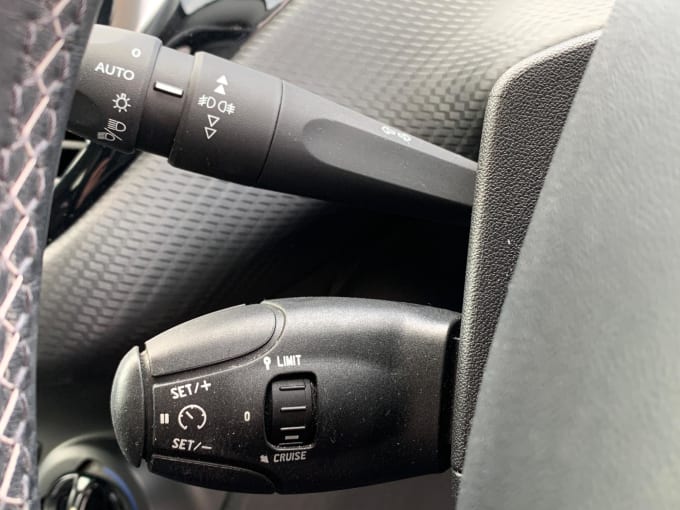 2025 Peugeot 208