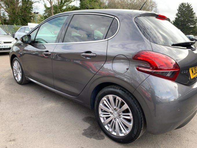2025 Peugeot 208