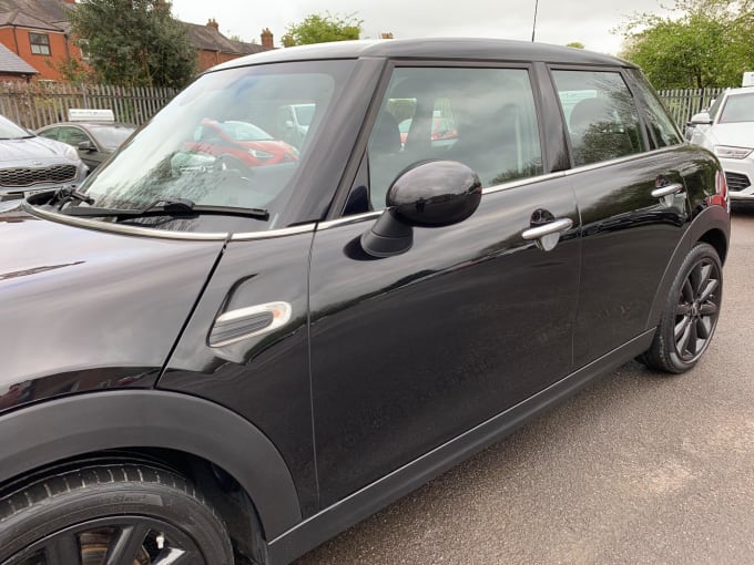 2025 Mini Hatch
