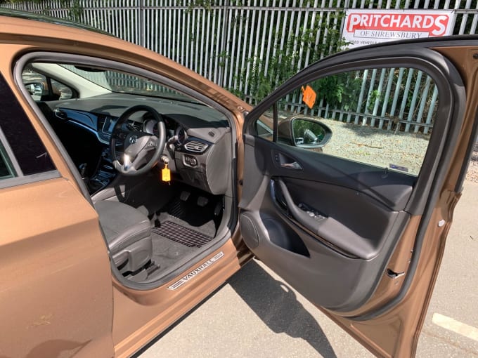 2025 Vauxhall Astra