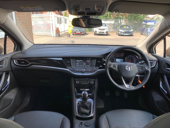 2025 Vauxhall Astra
