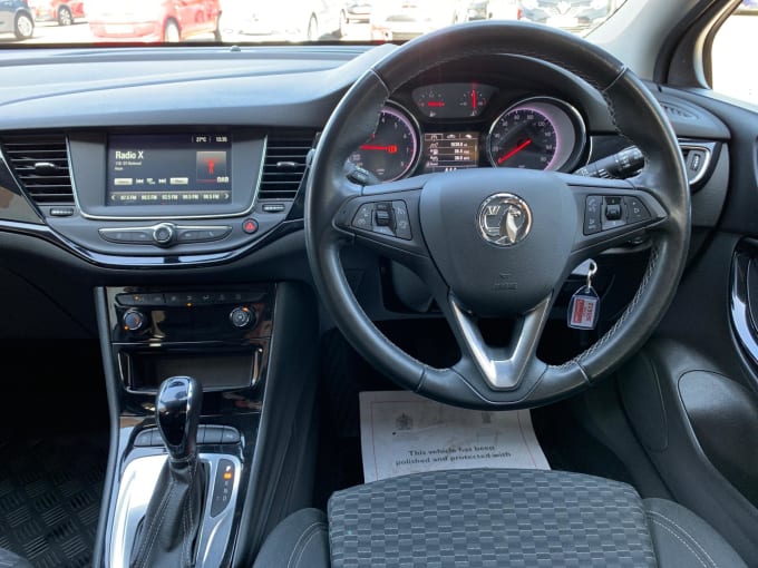 2025 Vauxhall Astra