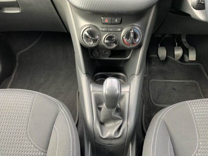 2025 Peugeot 208