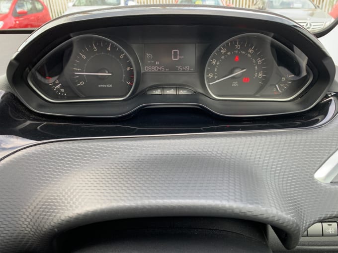 2025 Peugeot 208