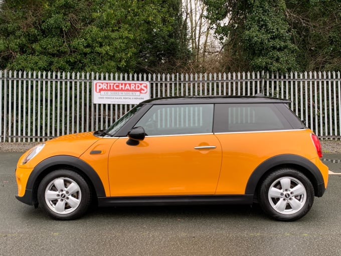 2024 Mini Hatch