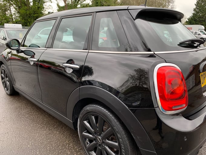 2025 Mini Hatch