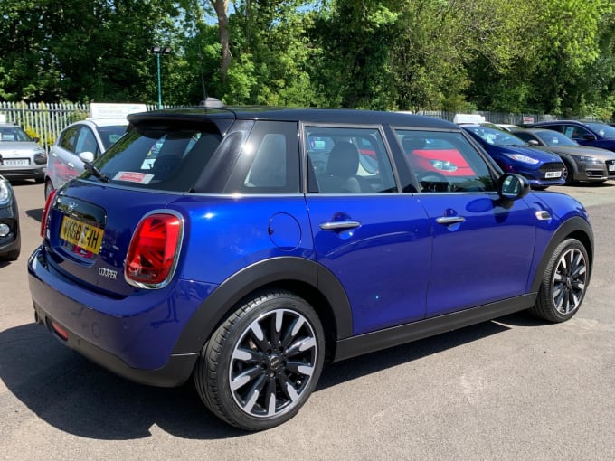 2025 Mini Hatch