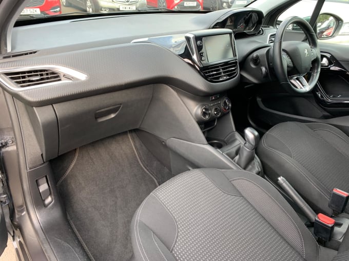 2025 Peugeot 208