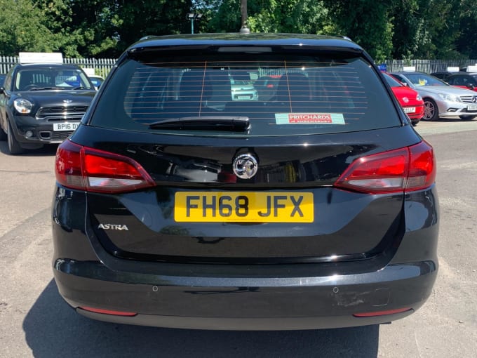 2025 Vauxhall Astra