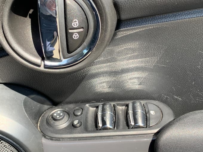 2025 Mini Hatch