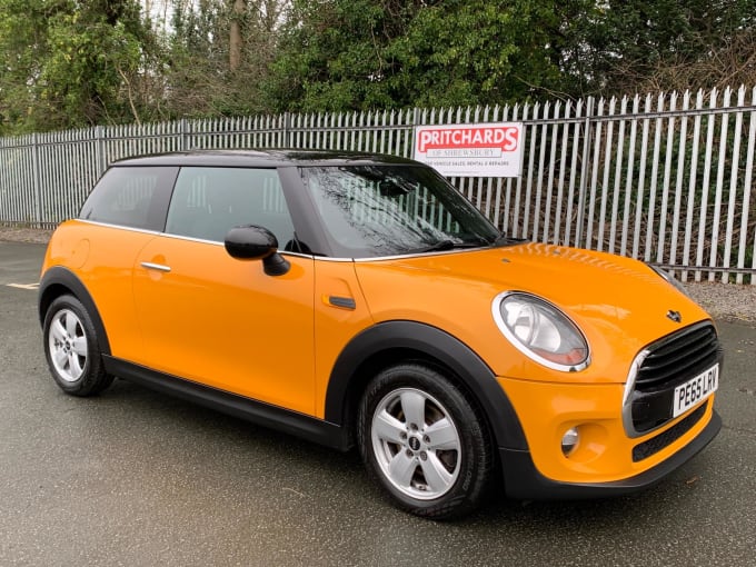 2024 Mini Hatch