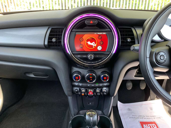 2025 Mini Hatch
