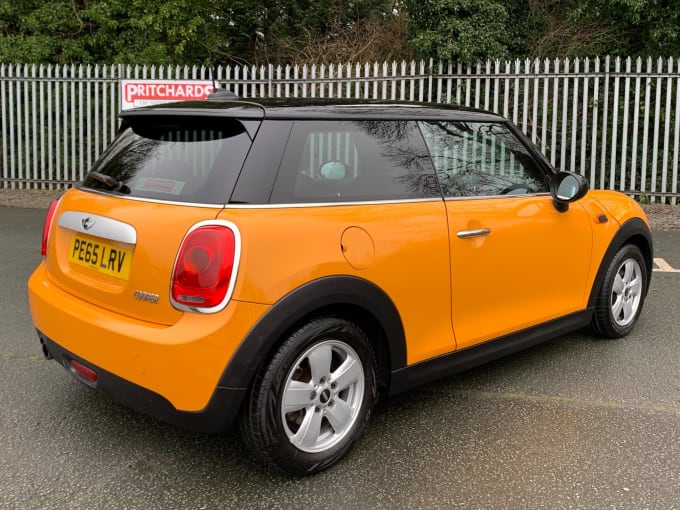 2024 Mini Hatch