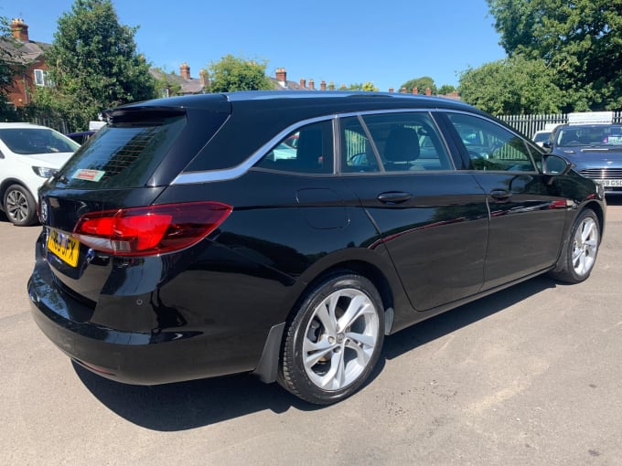 2025 Vauxhall Astra