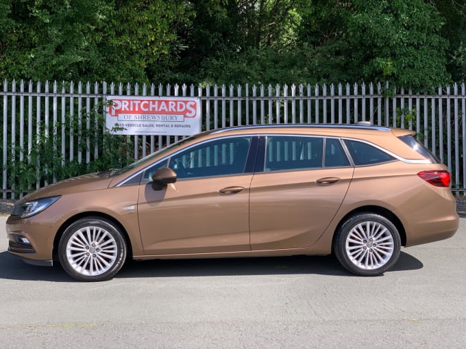 2025 Vauxhall Astra