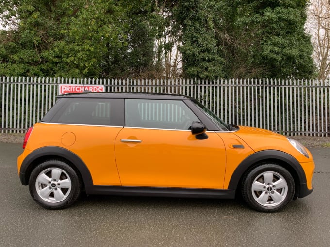 2024 Mini Hatch