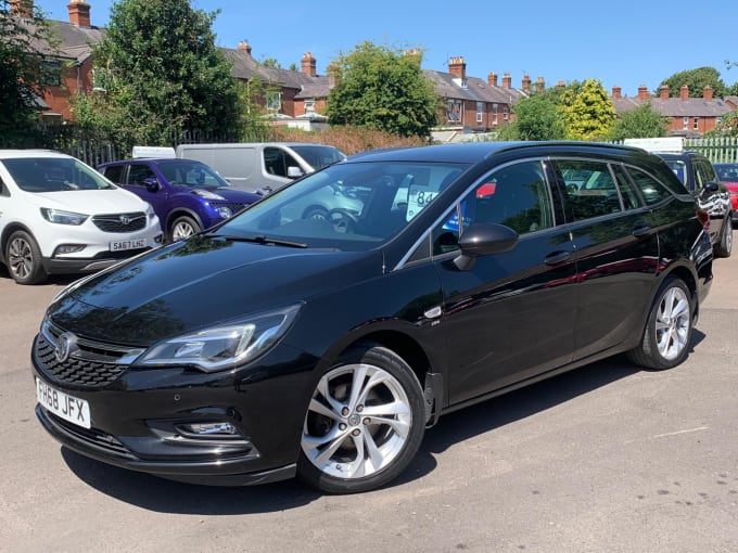2025 Vauxhall Astra