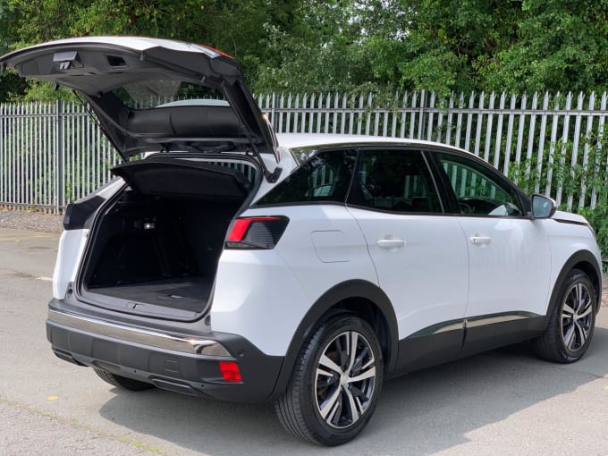 2025 Peugeot 3008