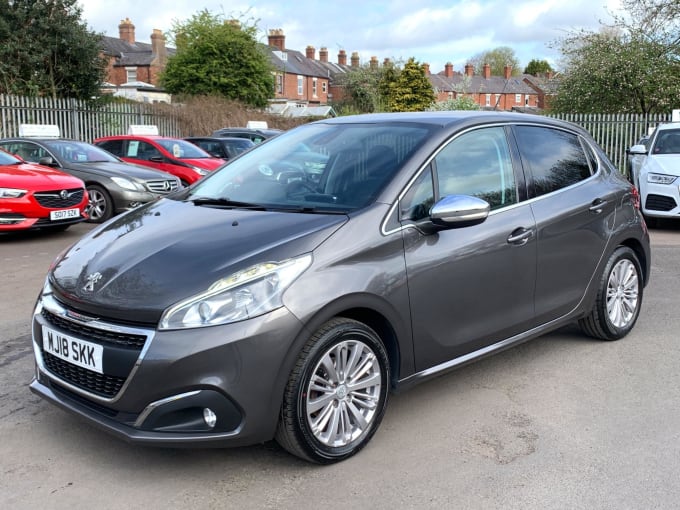 2025 Peugeot 208