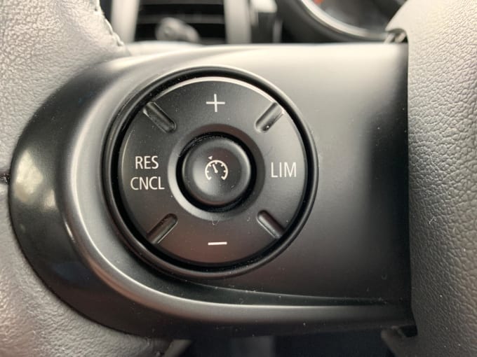 2025 Mini Hatch