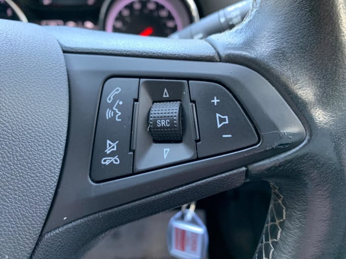 2025 Vauxhall Astra
