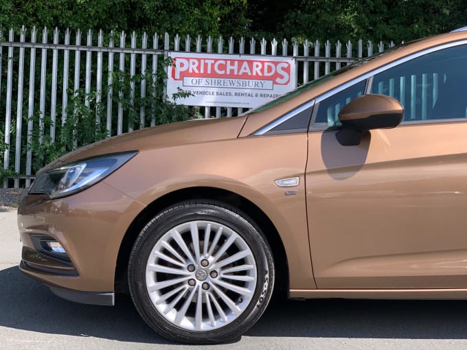 2025 Vauxhall Astra