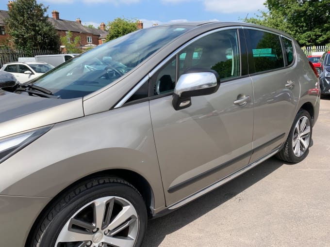 2025 Peugeot 3008