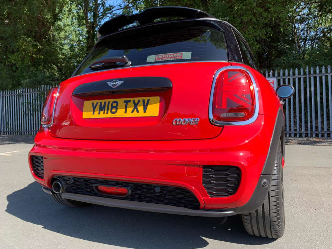 2025 Mini Hatch