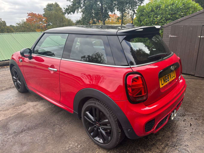 2018 Mini Hatch