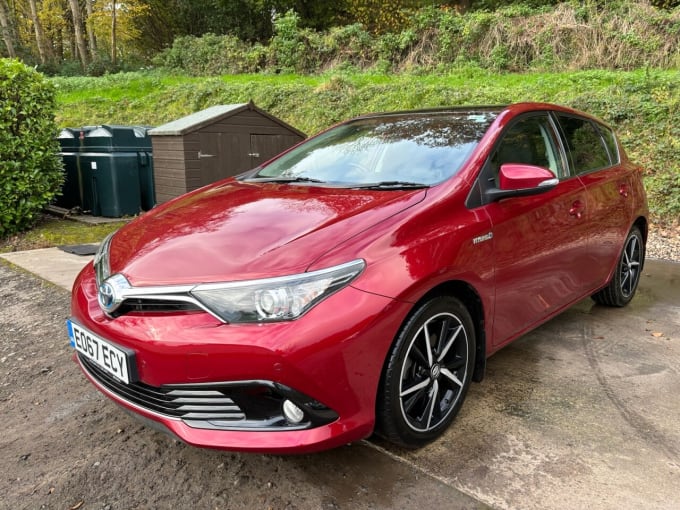 2025 Toyota Auris