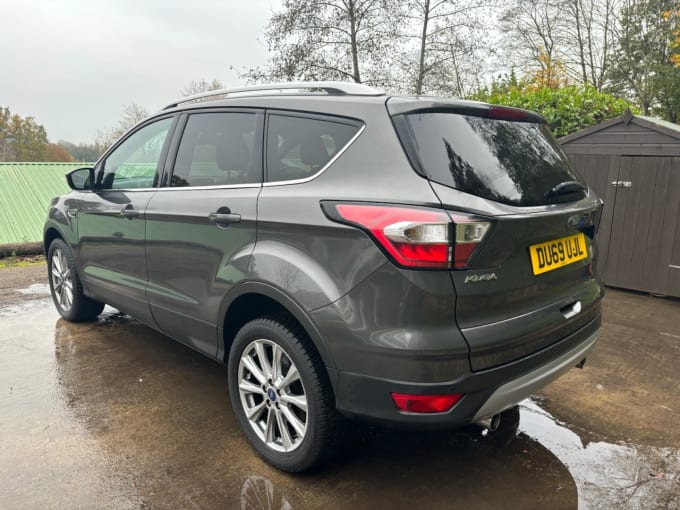 2025 Ford Kuga