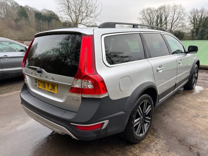 2025 Volvo Xc70