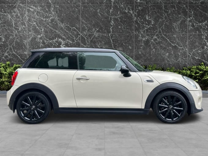 2024 Mini Hatch