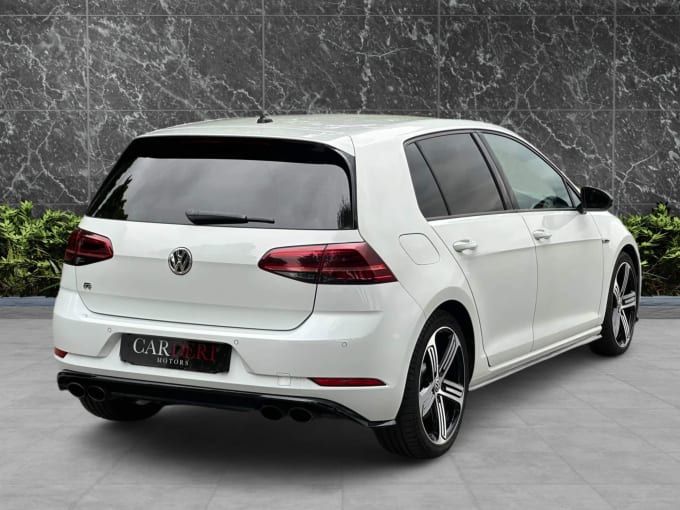 2024 Volkswagen Golf