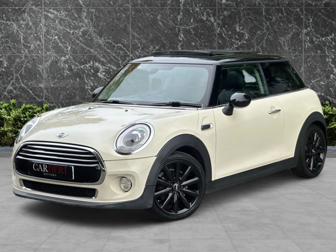 2024 Mini Hatch