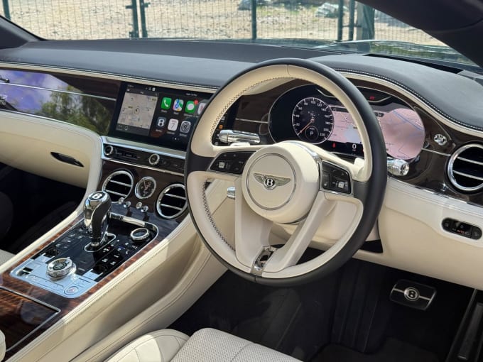 2025 Bentley Continental