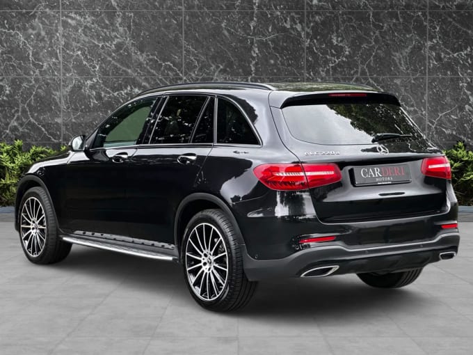 2024 Mercedes-benz Glc