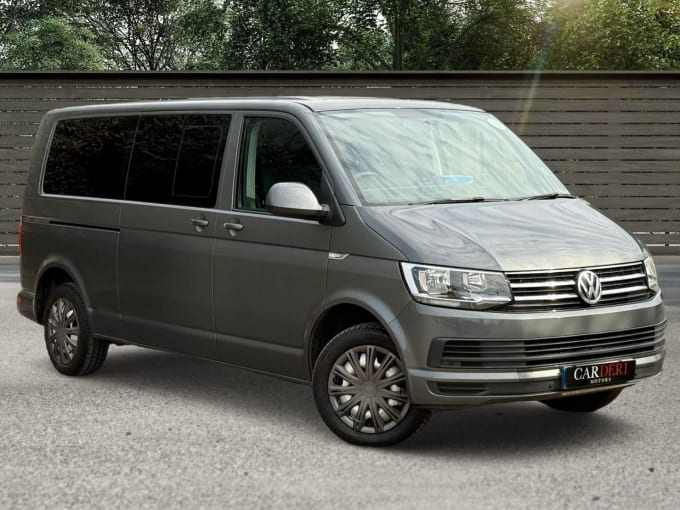 2025 Volkswagen Transporter Shuttle