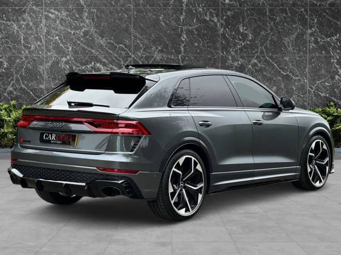 2024 Audi Rs Q8