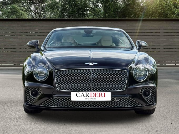 2025 Bentley Continental