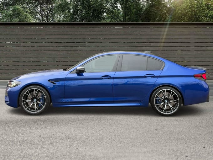 2025 BMW M5