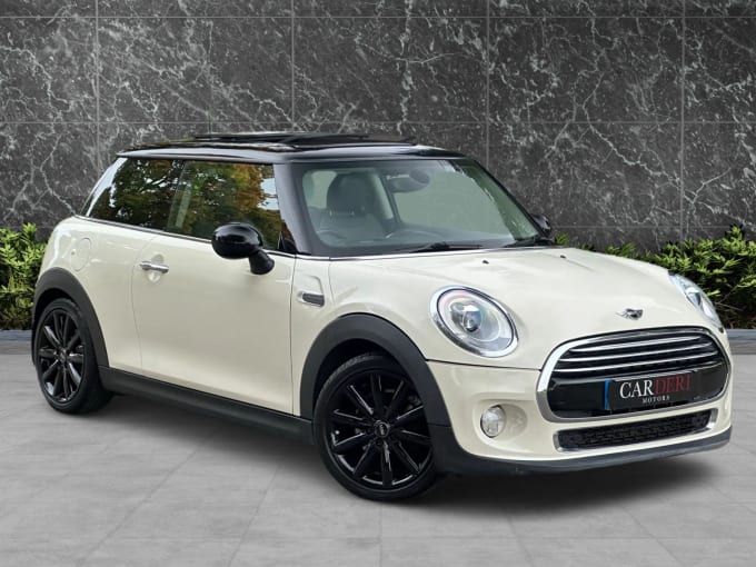 2024 Mini Hatch