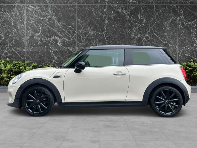 2024 Mini Hatch