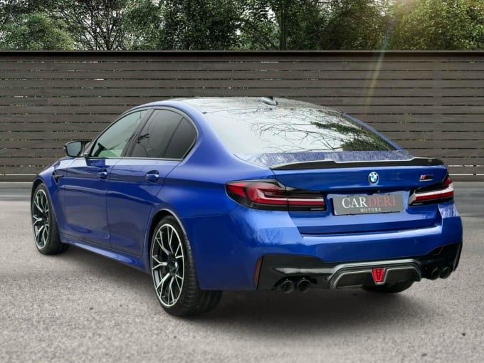 2025 BMW M5