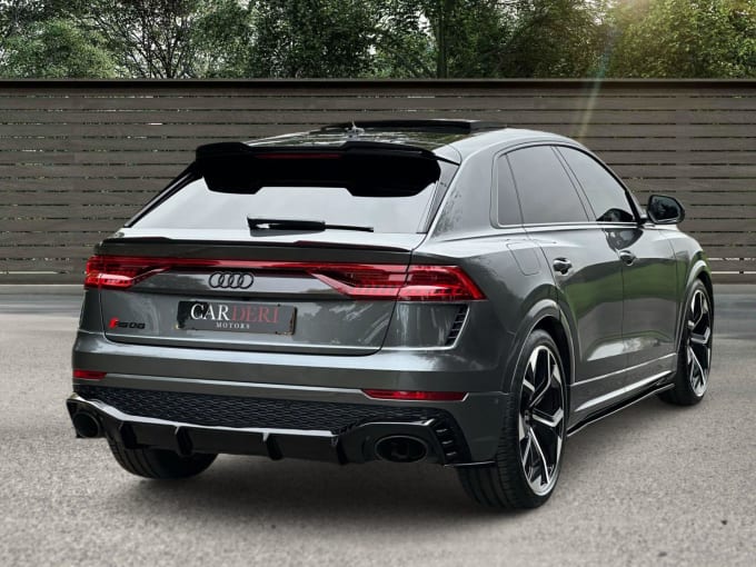 2025 Audi Rs Q8