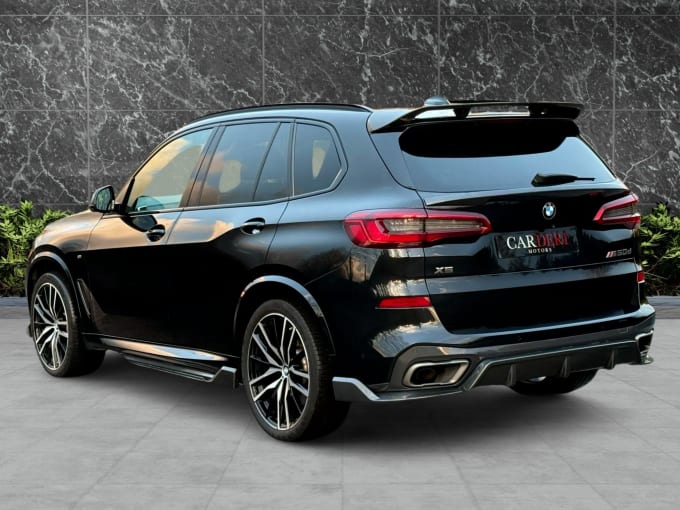 2025 BMW X5