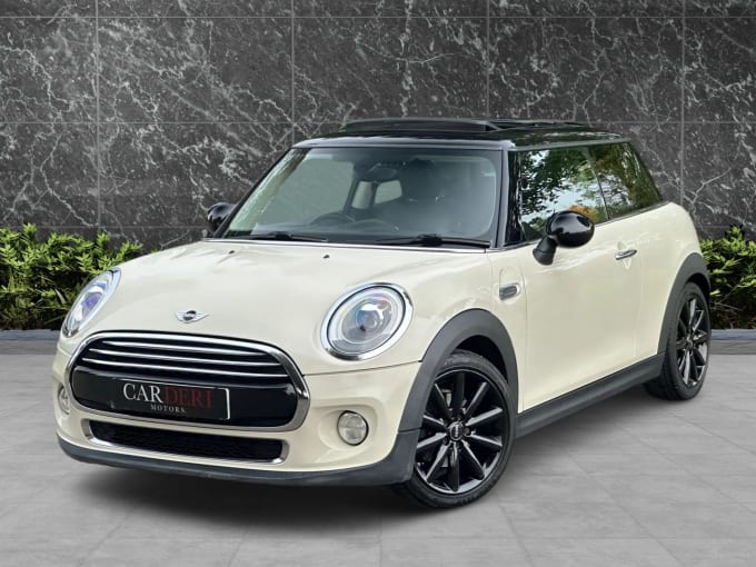 2024 Mini Hatch