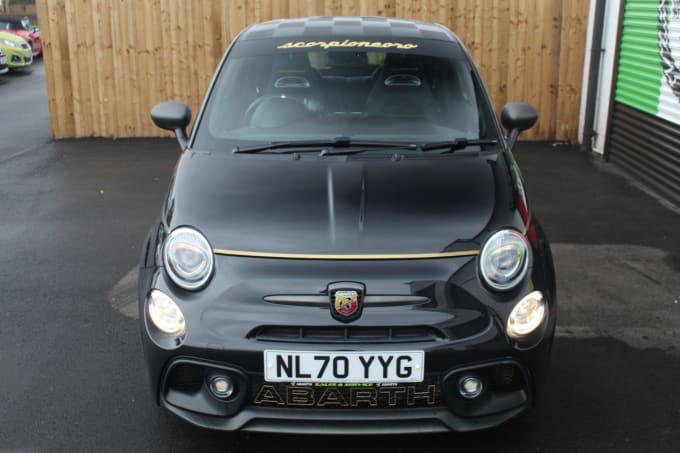 2025 Abarth 595