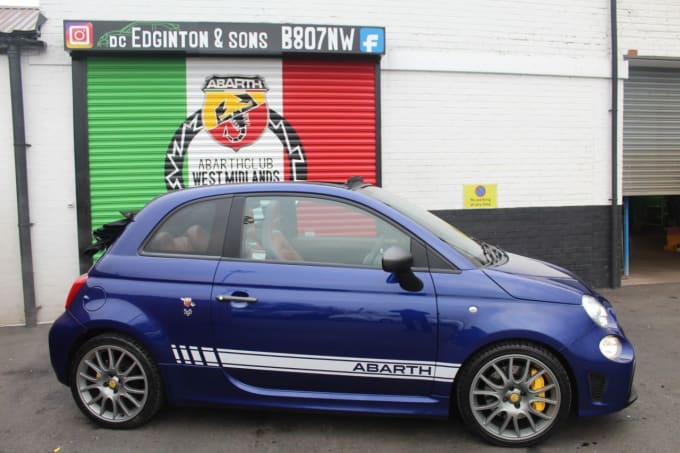 2025 Abarth 595c